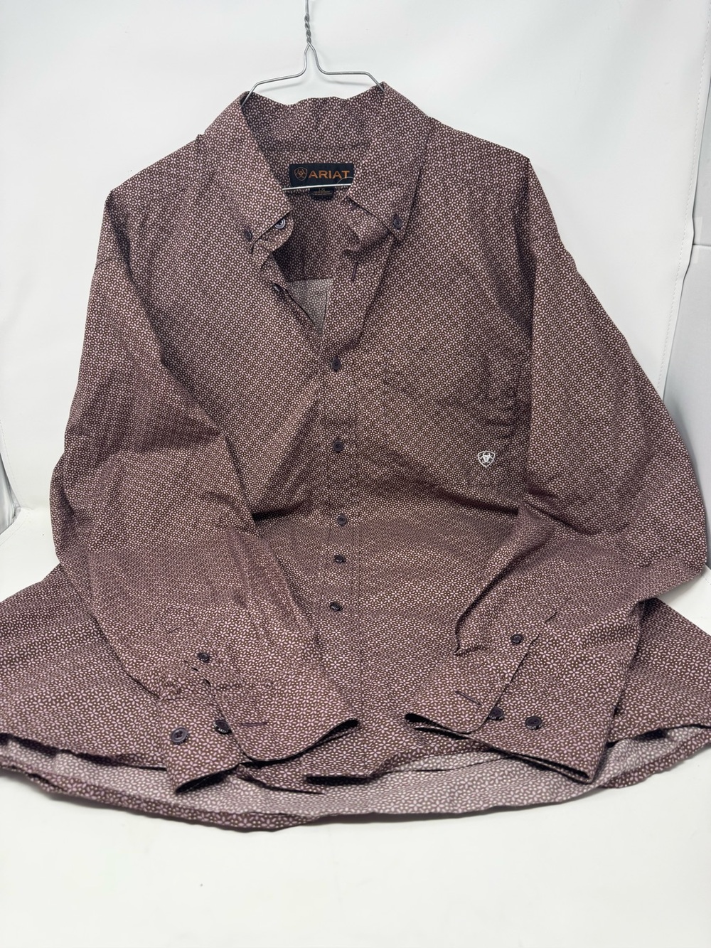 Ariat Men's brown Patterned Button-Down Shirt size large preowned